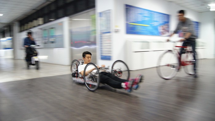 實驗室外首次試車